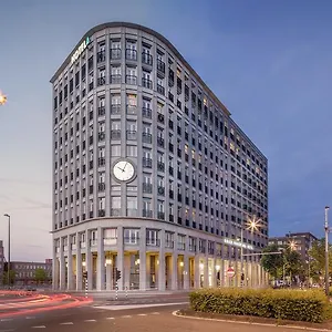 4* Hotell Amadi Panorama